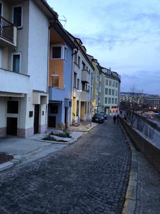Pleasant Apartment Under The Bratislava Castle エクステリア 写真